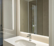 Новая вилла 434 кв.м у пляжа в Марбелье, Золотая Миля