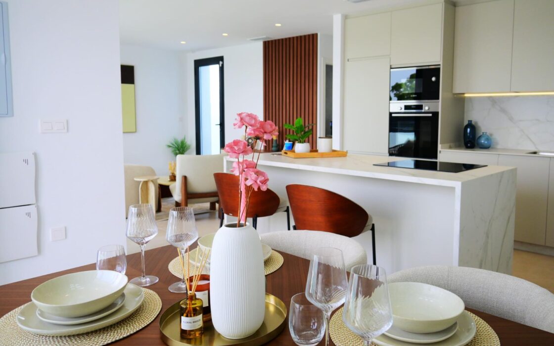 Вилла с садом в Долоресе, 137 кв.м, новый дом