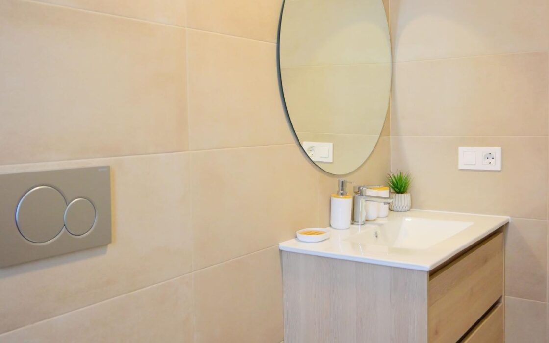 Вилла с садом в Долоресе, 137 кв.м, новый дом