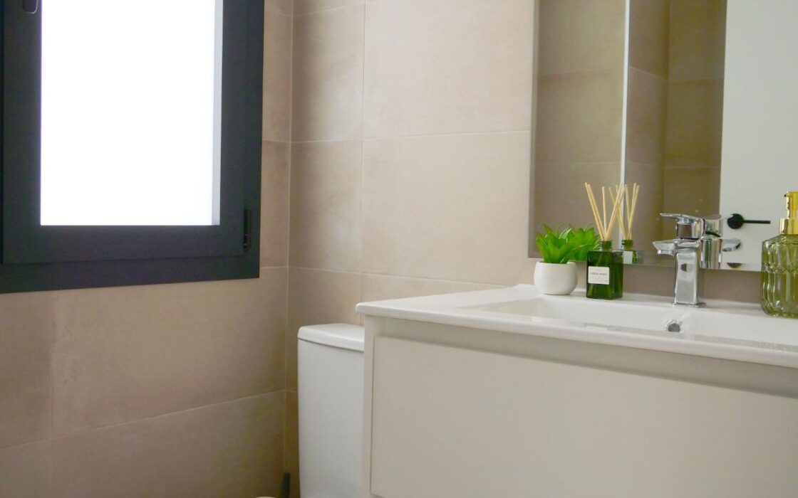 Вилла с садом в Долоресе, 137 кв.м, новый дом