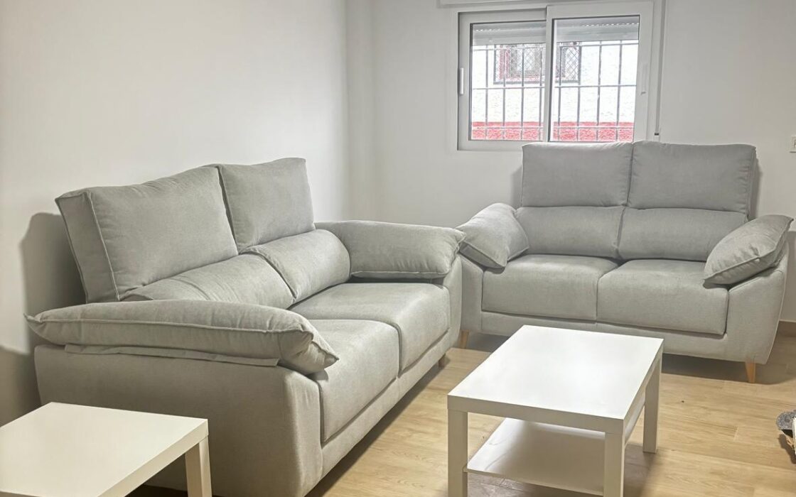 Дом в Бенидорме у моря, 2 спальни, терраса, 175 кв.м