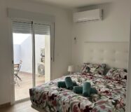 Дом в Бенидорме у моря, 2 спальни, терраса, 175 кв.м