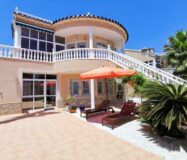 Просторное шале в Орихuela Коста у моря, 256 кв.м, 5 спален