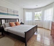 Просторное шале в Орихuela Коста у моря, 256 кв.м, 5 спален