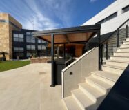 Елітна вілла 847 кв.м у пляжа на Коста Бланці