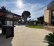 Елітна вілла 847 кв.м у пляжа на Коста Бланці