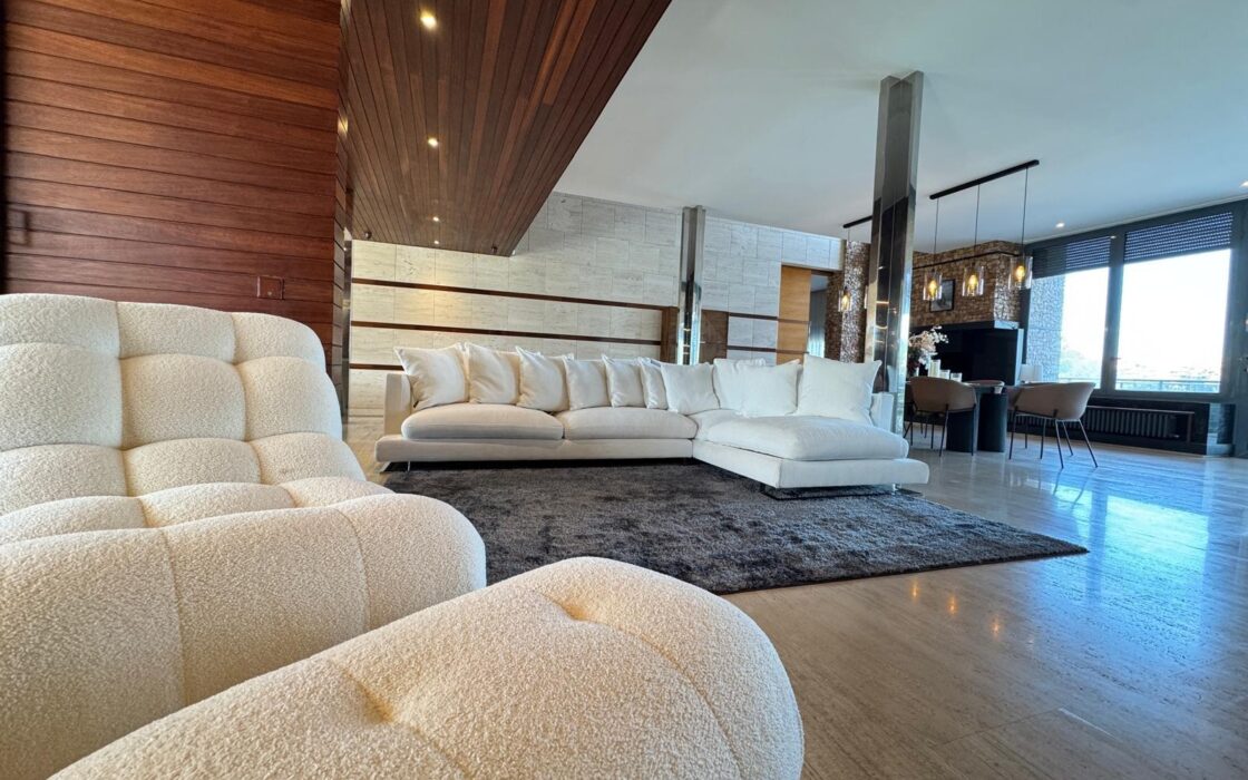 Елітна вілла 847 кв.м у пляжа на Коста Бланці