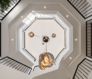 Розкішна резиденція 7 кімнат з панорамним видом в Benahavis 1466 кв.м