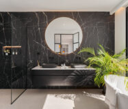 Розкішна резиденція 7 кімнат з панорамним видом в Benahavis 1466 кв.м