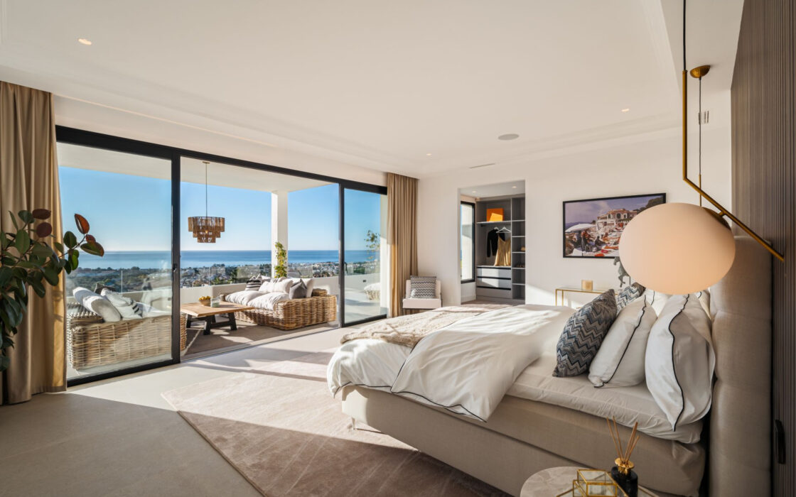 Розкішна резиденція 7 кімнат з панорамним видом в Benahavis 1466 кв.м