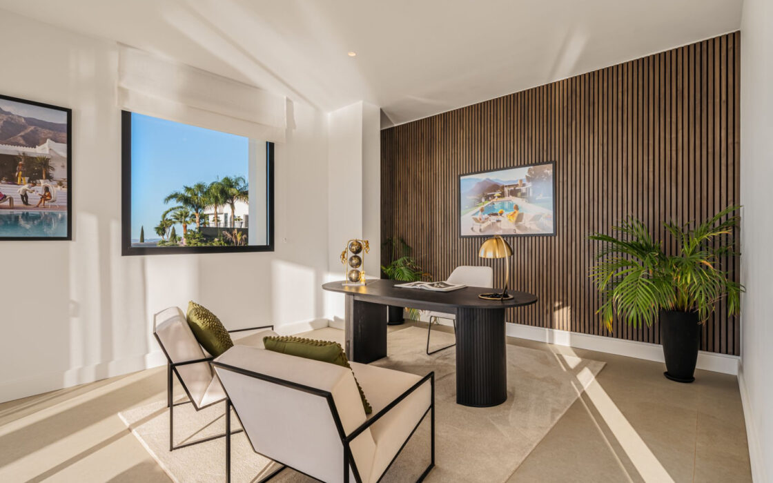 Розкішна резиденція 7 кімнат з панорамним видом в Benahavis 1466 кв.м