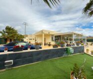 Просторная вилла с бассейном в Хихоне на 3600 кв.м.