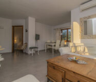 Квартиру в Кабопино с террасой у пляжа Марбельи, 63 кв.м.