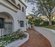 Квартиру в Кабопино с террасой у пляжа Марбельи, 63 кв.м.