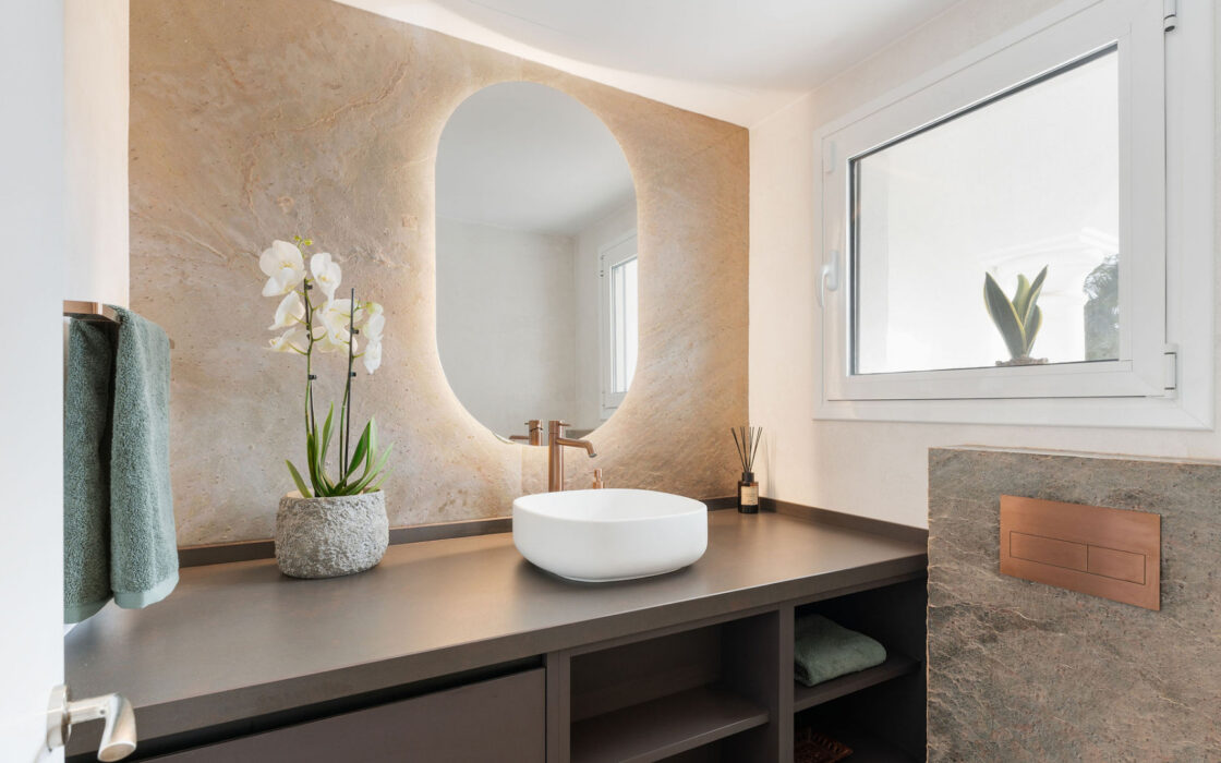 Красивая вилла в Эльвирии с террасой 190 кв.м