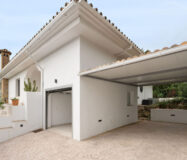 Красивая вилла в Эльвирии с террасой 190 кв.м