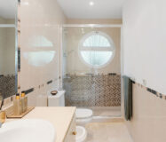 Красивая вилла в Эльвирии с террасой 190 кв.м