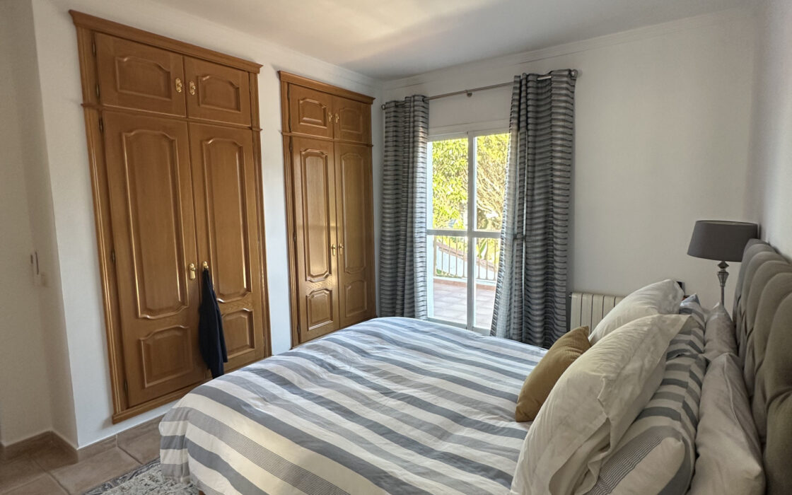 Приватная вилла в Сотогранде с террасой 286.41 кв.м