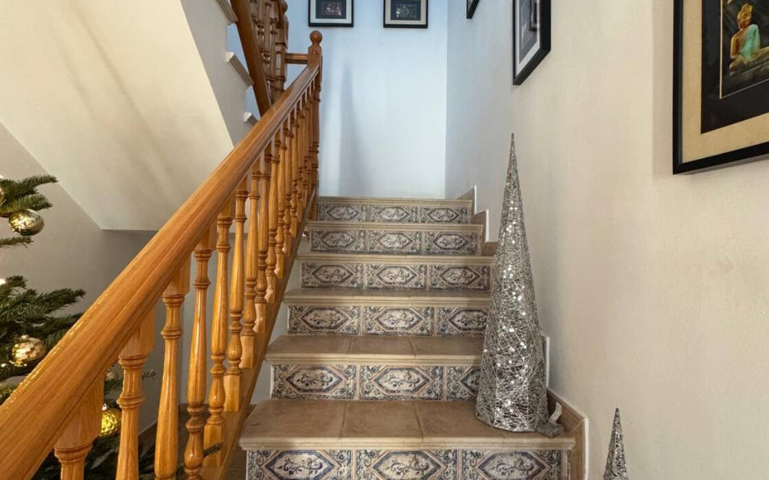 Приватная вилла в Сотогранде с террасой 286.41 кв.м