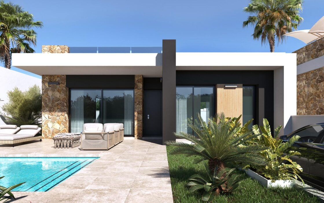 Вилла 167 кв.м в Сьюдад Кесада с бассейном у моря