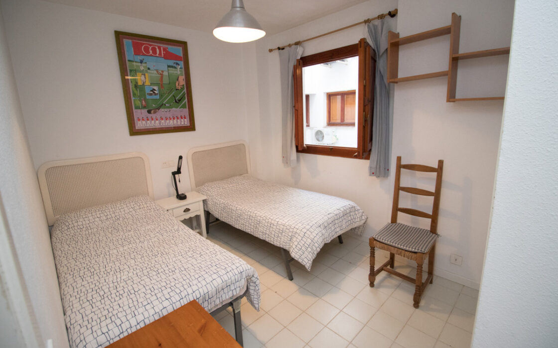 Квартира с 2 спальнями в Дукесе у пляжа 91 кв.м с террасой