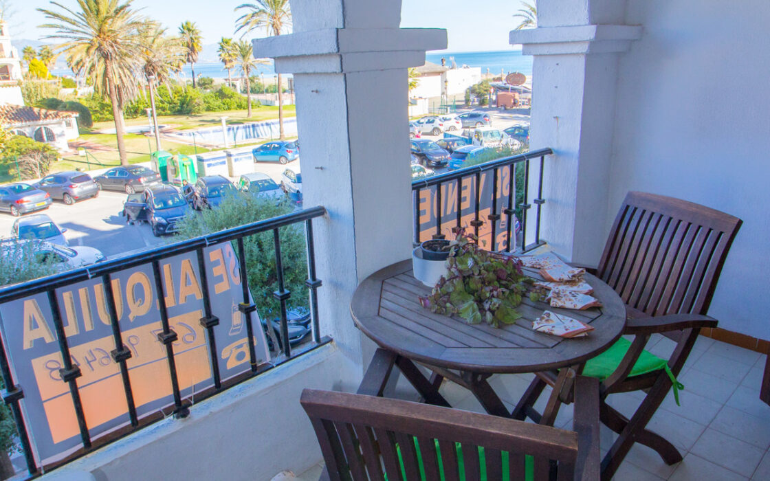 Квартира с 2 спальнями в Дукесе у пляжа 91 кв.м с террасой