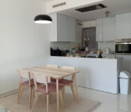 Элегантные апартаменты с террасой в Эстепоне 139 кв.м.