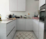 Элегантные апартаменты с террасой в Эстепоне 139 кв.м.