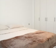 Элегантные апартаменты с террасой в Эстепоне 139 кв.м.