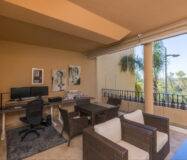 Сучасні апартаменти 110 кв.м з терасою в Естепоні