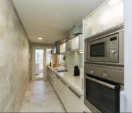 Сучасні апартаменти 110 кв.м з терасою в Естепоні