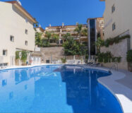 Сучасні апартаменти 110 кв.м з терасою в Естепоні