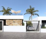 Вілла в Сьюдад Кесада 179 кв.м з басейном біля моря