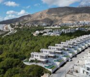 Новая вилла 328 кв.м в Сьерра-Кортина с панорамным видом