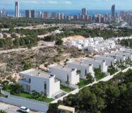 Новая вилла 328 кв.м в Сьерра-Кортина с панорамным видом