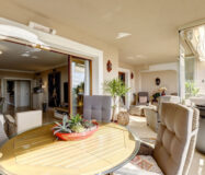 Квартира 133 кв.м з терасою в Estepona біля моря