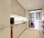 Квартира 133 кв.м з терасою в Estepona біля моря