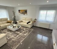 Отдельная вилла с бассейном в Сан-Хуан-де-Аликанте 360 кв.м