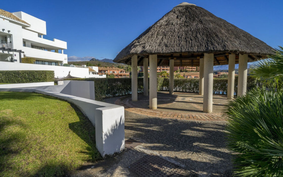 Квартира в Los Flamingos, 116 кв.м, з терасою біля моря