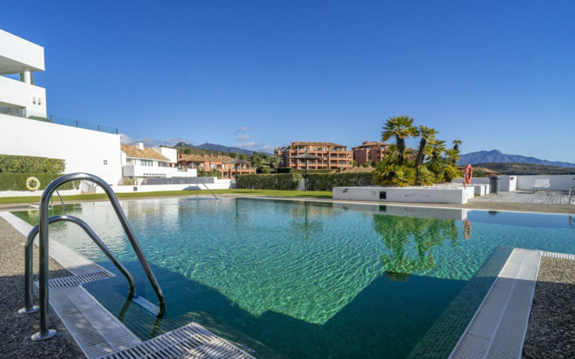 Квартира в Los Flamingos, 116 кв.м, з терасою біля моря