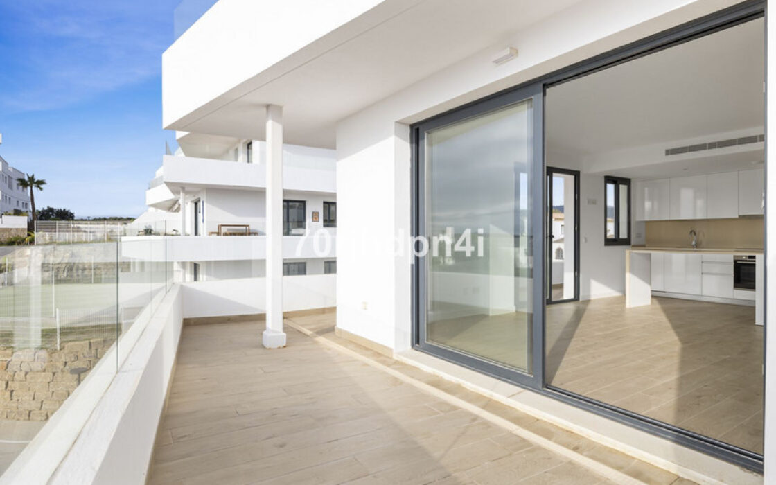 Квартира в Los Flamingos, 116 кв.м, з терасою біля моря