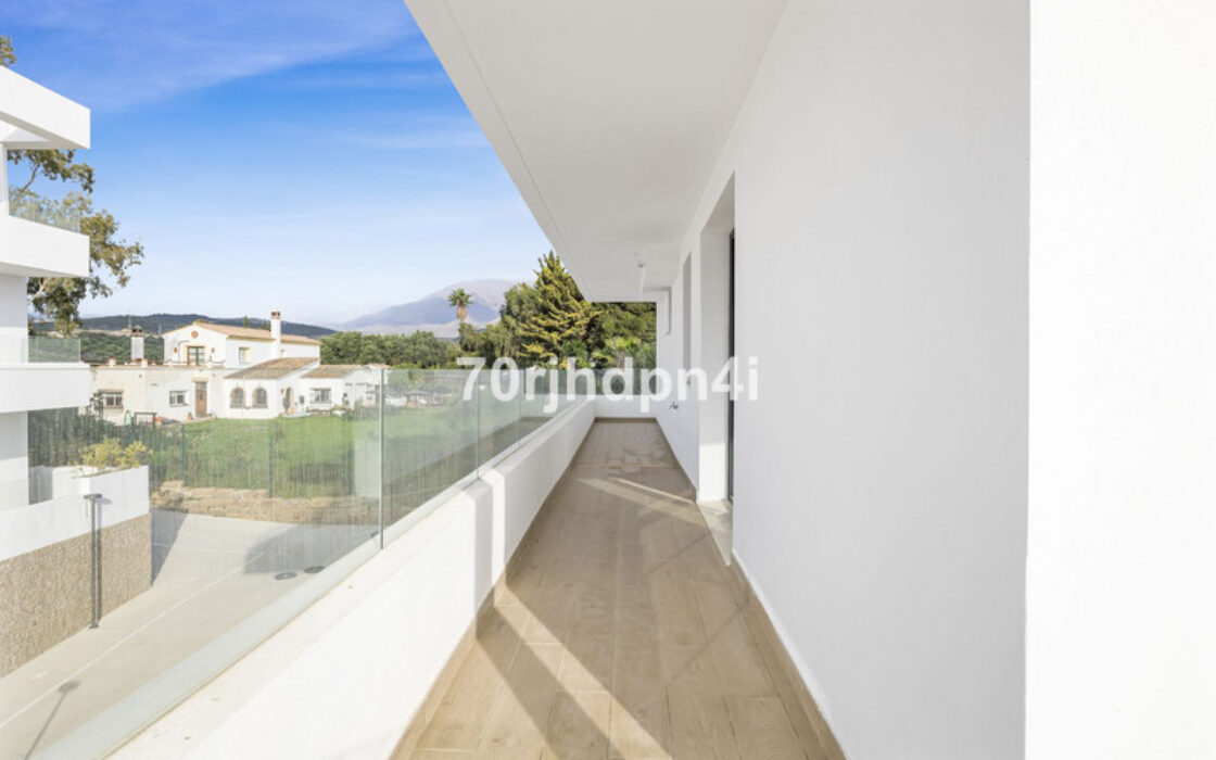 Квартира в Los Flamingos, 116 кв.м, з терасою біля моря