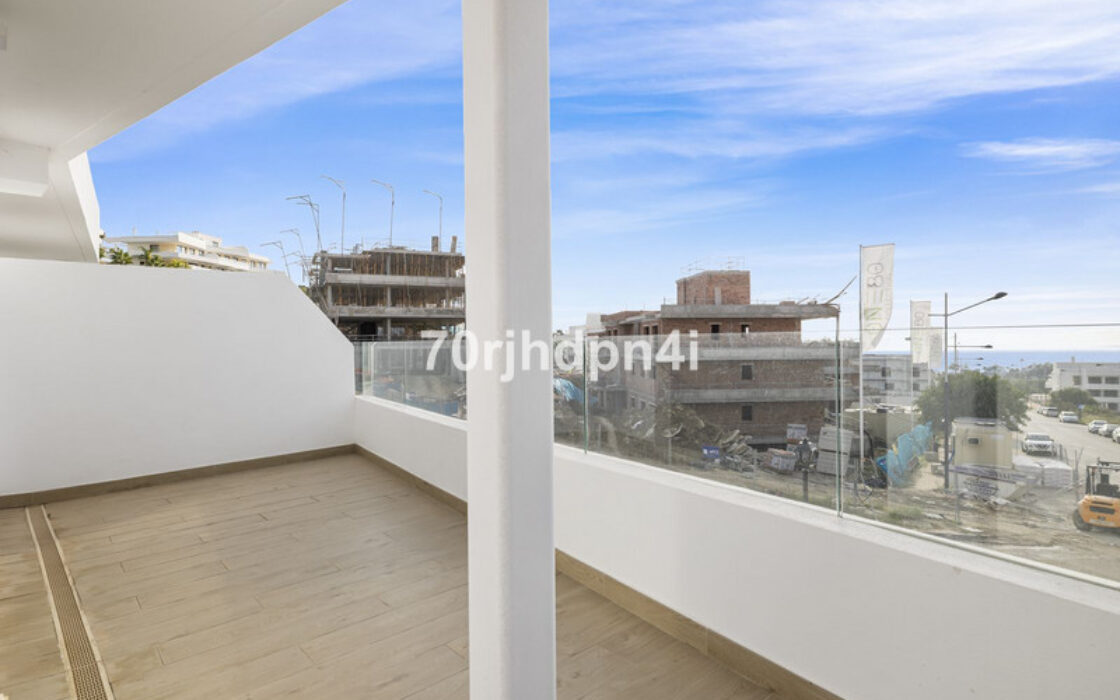 Квартира в Los Flamingos, 116 кв.м, з терасою біля моря