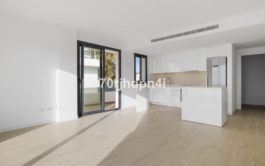 Квартира в Los Flamingos, 116 кв.м, з терасою біля моря