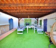 Дом в San Miguel de Salinas 163 кв.м с бассейном и террасой