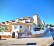 Дом в San Miguel de Salinas 163 кв.м с бассейном и террасой