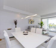 Квартира з терасою 106 кв.м на першому поверсі в Естепоні