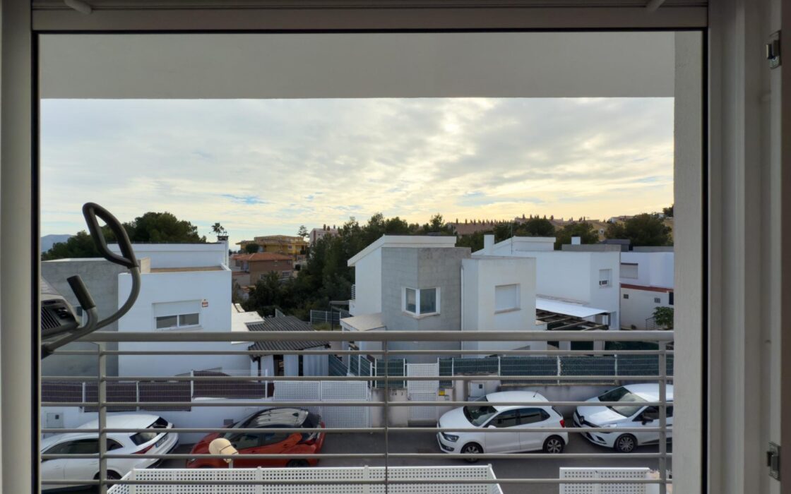 Прекрасный дом с бассейном в Ла Нусия 120 кв.м 3 спальни