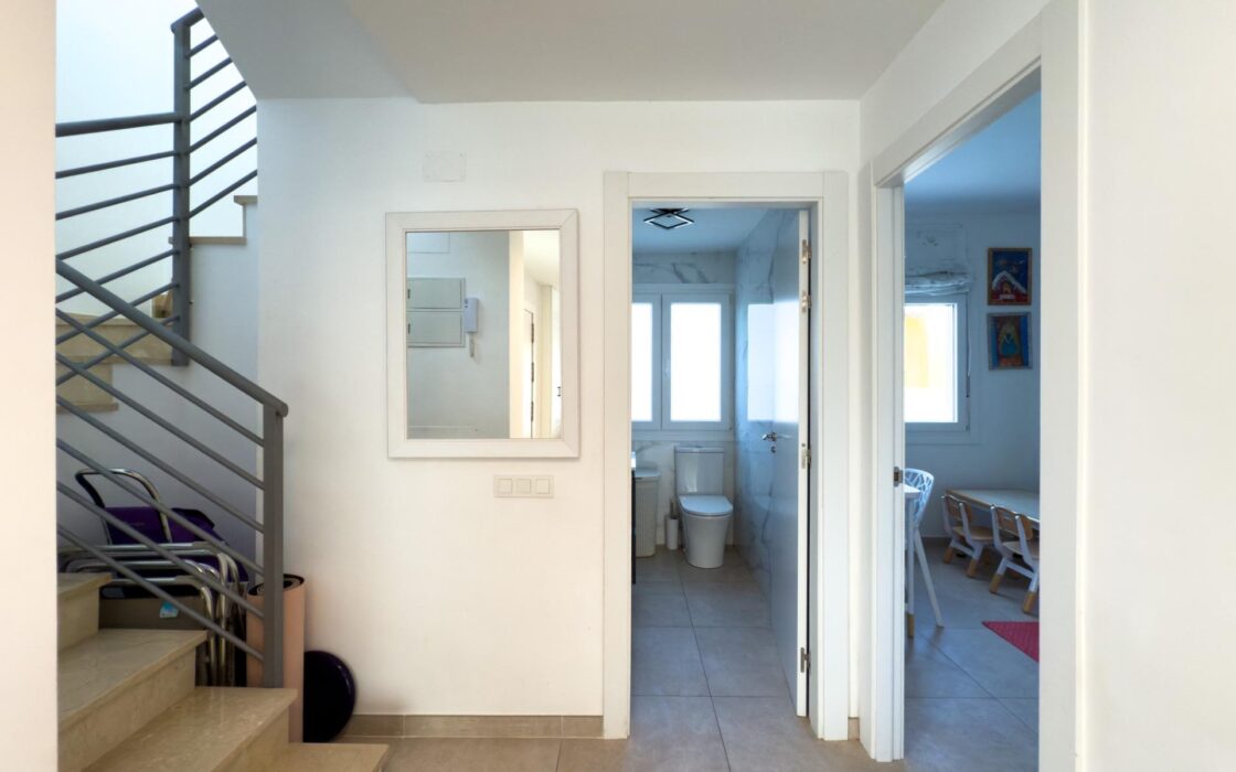 Прекрасный дом с бассейном в Ла Нусия 120 кв.м 3 спальни