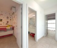 Прекрасный дом с бассейном в Ла Нусия 120 кв.м 3 спальни